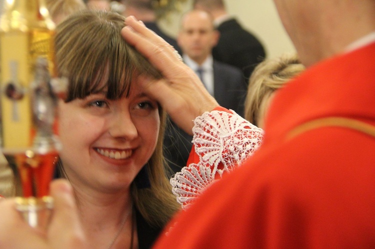 Bierzmowanie w kościele św. Jakuba w Tuchowie