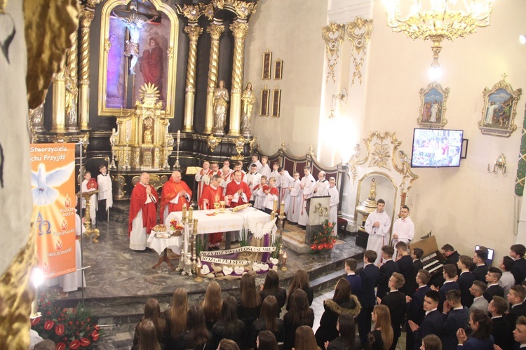 Bierzmowanie w Siedliskach i Tuchowie. Szukałem was, a wy przyszliście do mnie