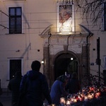 14. rocznica śmierci Jana Pawła II na Franciszkańskiej 3