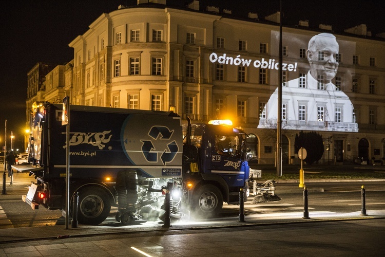 Czuwanie w godzinę śmierci Jana Pawła II