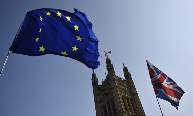 W.Brytania: May zapowiada opóźnienie brexitu i rozmowy z opozycją