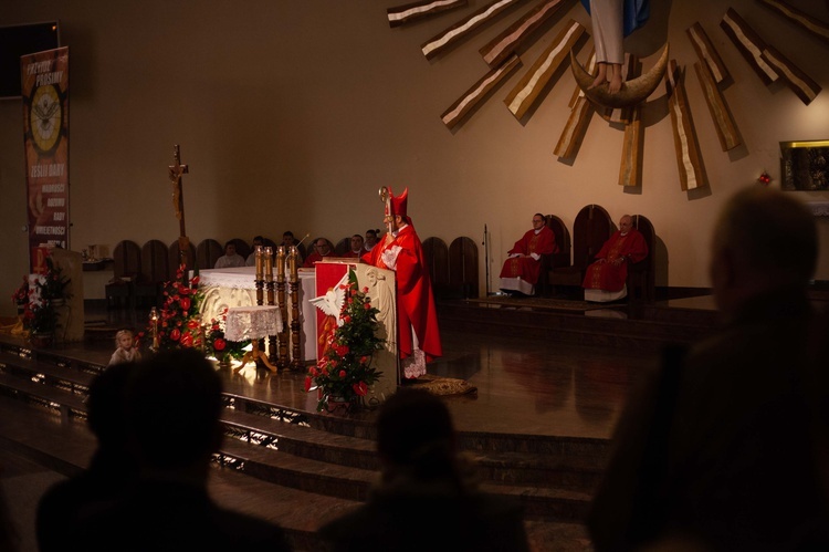 Nowy Sącz. Bierzmowanie u Niepokalanej - cz. 2