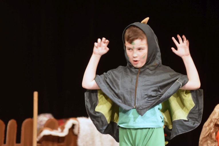 Dzieci z Publicznego Przedszkola Sióstr Prezentek na przeglądzie teatralnym 