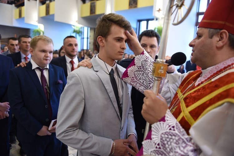 Bierzmowanie w Mogilnie