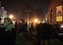 Pielgrzymi ok. godz. 23 wyruszyli z kościoła św. Brata Alberta na gdańskim Przymorzu.