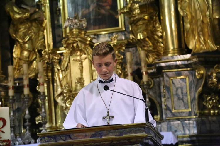 Bierzmowanie w Zakliczynie, cz. 2