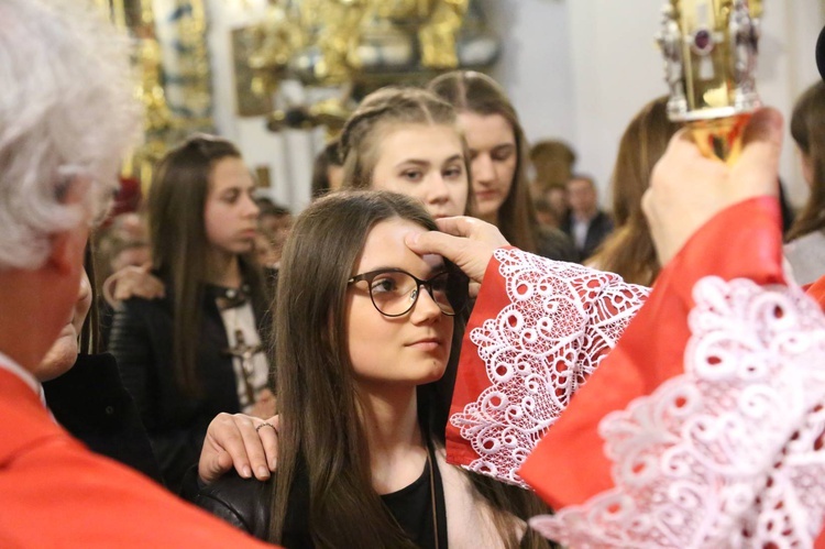 Bierzmowanie w Zakliczynie, cz. 2