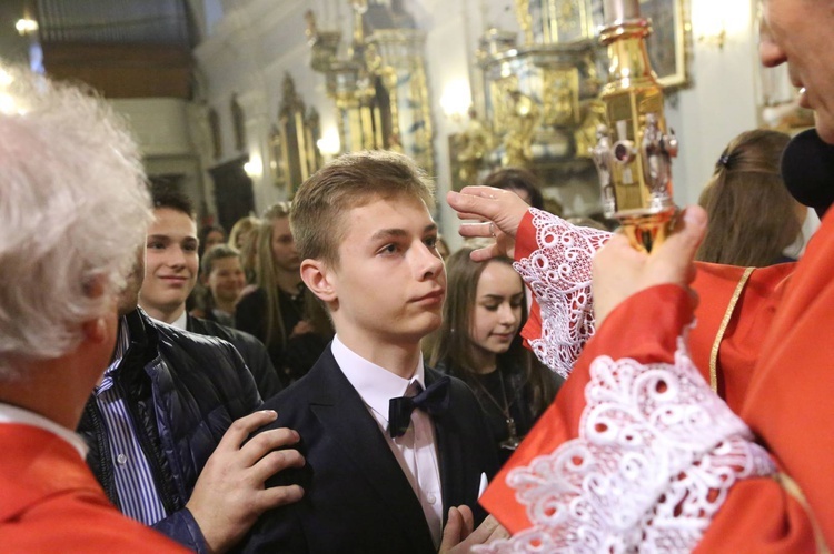 Bierzmowanie w Zakliczynie, cz. 2