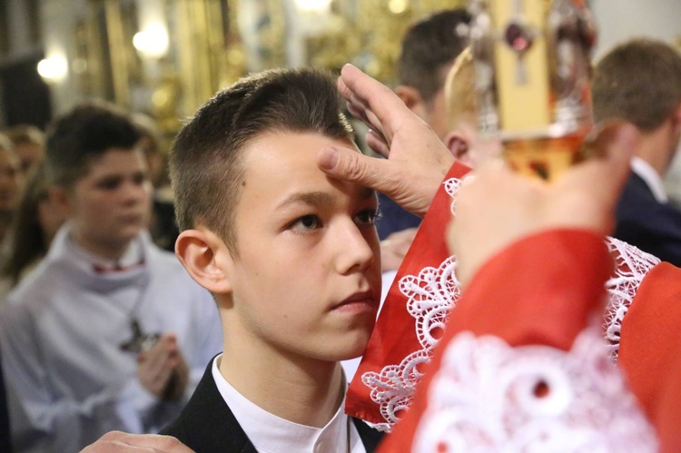 Bierzmowanie w Zakliczynie, cz. 2