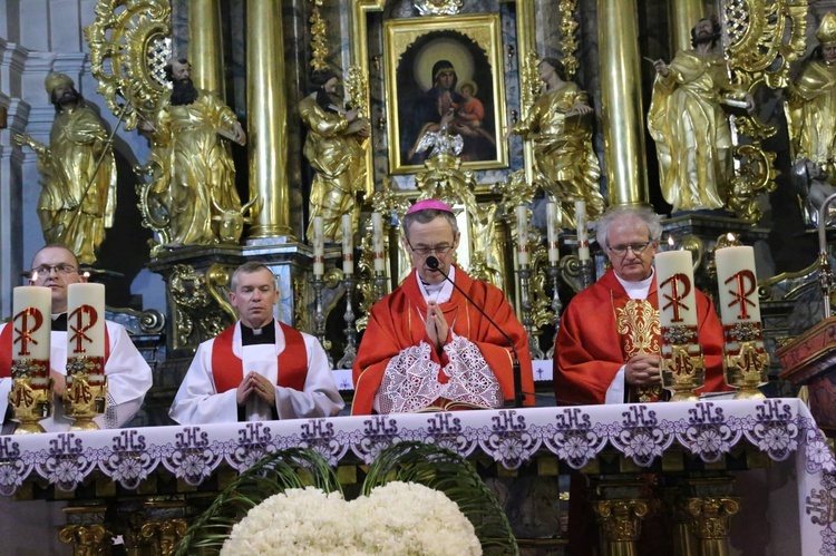 Bierzmowanie w Zakliczynie, cz. 2