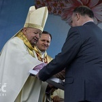 Msza papieska na wałbrzyskim stadionie