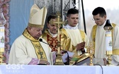 Msza papieska na wałbrzyskim stadionie