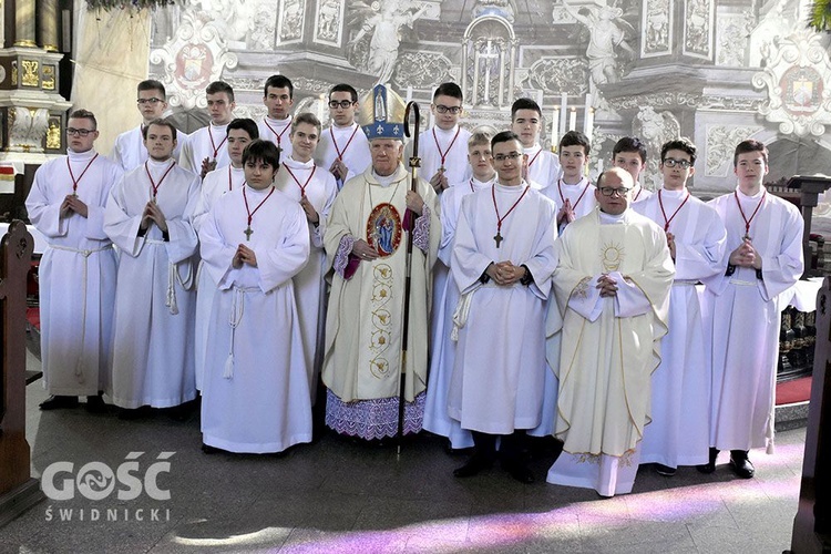 Błogosławieństwo nadzwyczajnych szafarzy, ceremoniarzy i lektorów