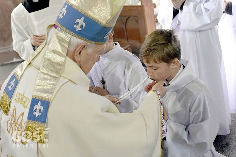 Błogosławieństwo nadzwyczajnych szafarzy, ceremoniarzy i lektorów