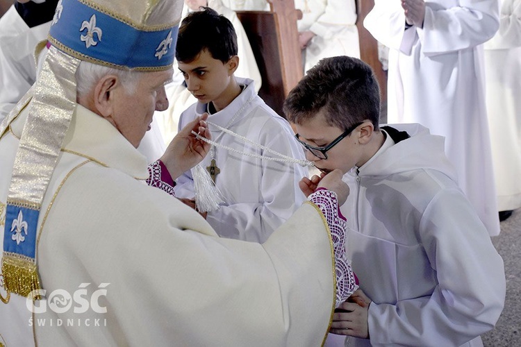 Błogosławieństwo nadzwyczajnych szafarzy, ceremoniarzy i lektorów