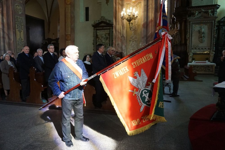 Msza św. upamiętniająca 79. rocznicę zbrodni katyńskiej