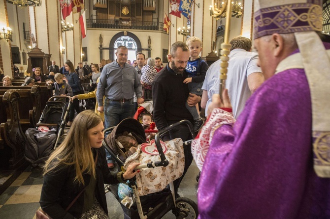 Kardynalskie błogosławieństwo dla rodzin