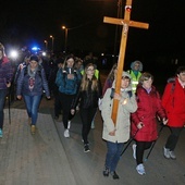 Przeszli 25 km nocą od św. Filomeny do Matki Bożej Dobrej Rady