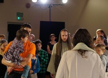 Spektakl "Słowo stało się ciałem i zamieszkało w sąsiedztwie" 