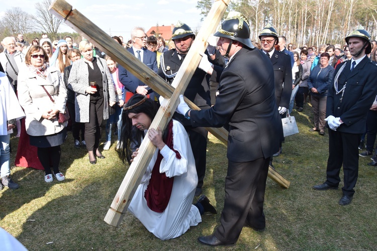 Droga Krzyżowa w Świętym Miejscu