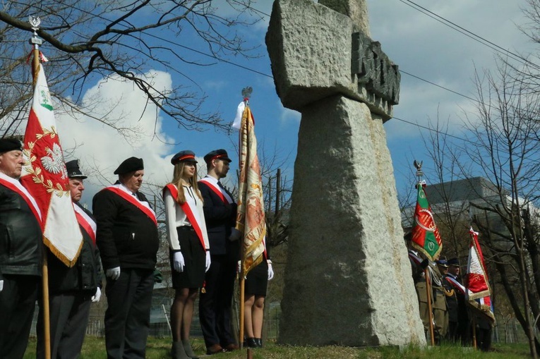 Pamiętając o Katyniu