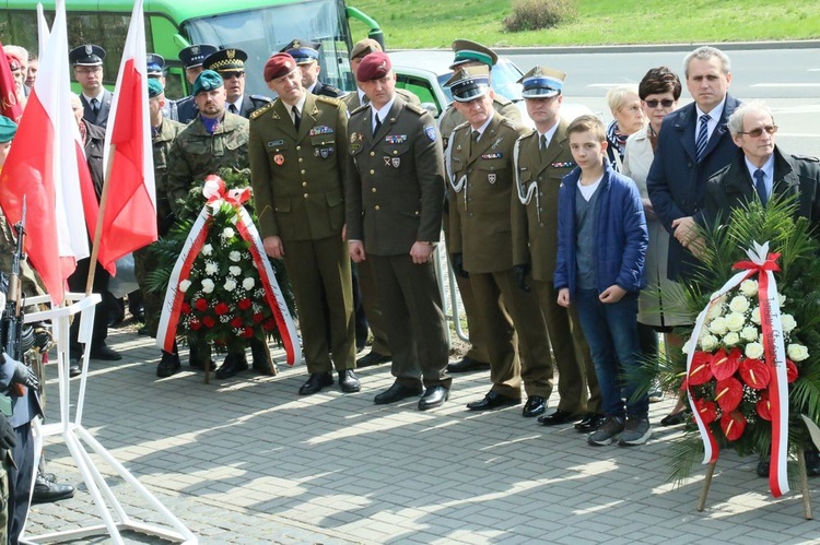 Pamiętając o Katyniu