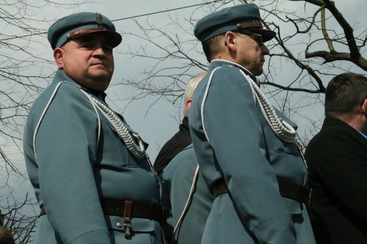 Pamiętając o Katyniu