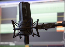 Eksperyment, a może... ykspyrymynt?