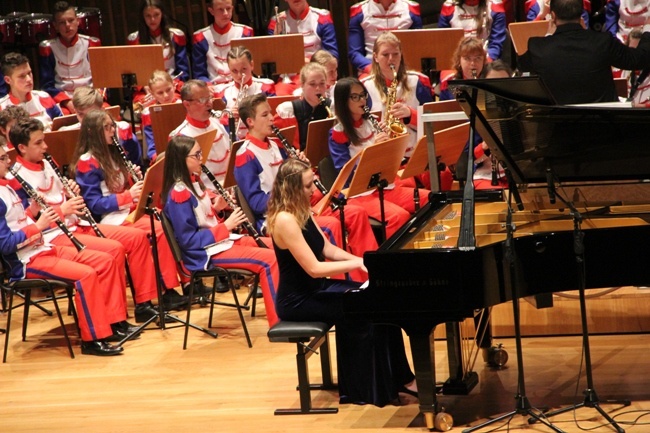 Koncert finałowy i Orkiestra Grandioso