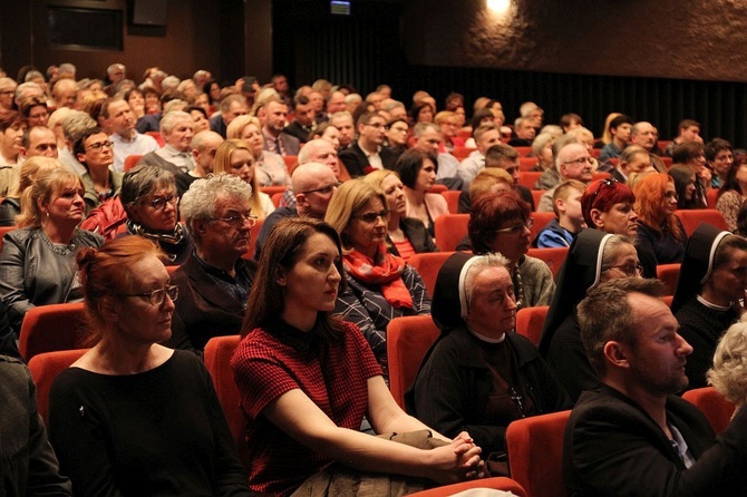 Premiera filmu "Auschwitz - w sieci dobra" w Oświęcimiu