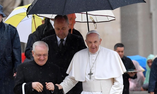 Dzień dzisiejszy nie jest zbyt piękny, ale mimo to: dzień dobry!