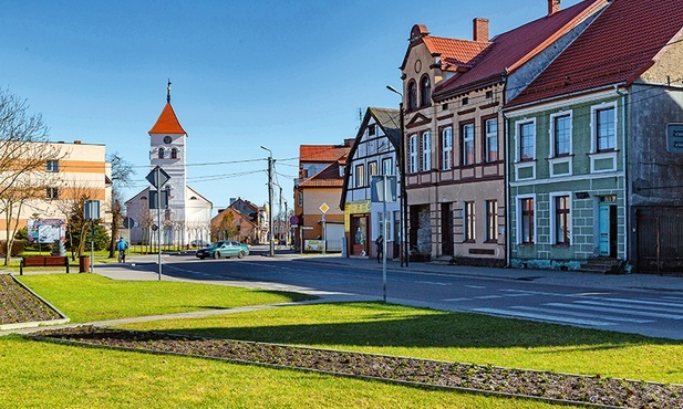 Piękne kamieniczki w centrum Wielbarka.