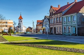 Piękne kamieniczki w centrum Wielbarka.