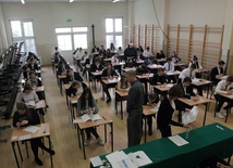 W całej Polsce trwają egzaminy gimnazjalne.