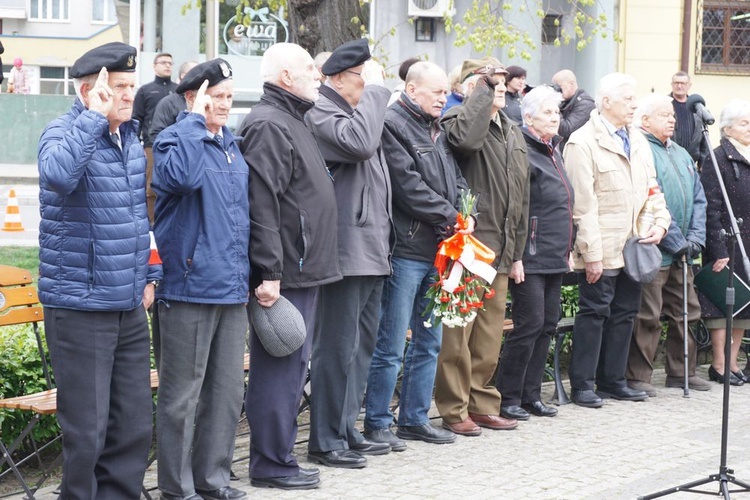 Świdnickie uroczystości upamiętniające 79. rocznicę zbrodni katyńskiej