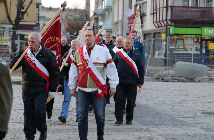 Obchody 9. rocznicy katastrofy smoleńskiej w Gorzowie Wlkp.