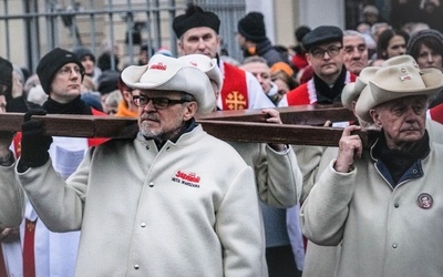 Droga Krzyżowa ludzi pracy. Za pracoholików i wykorzystywanych