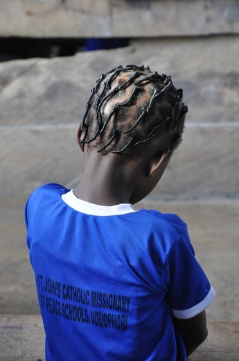 Krzyż i modlitwa pod równikiem