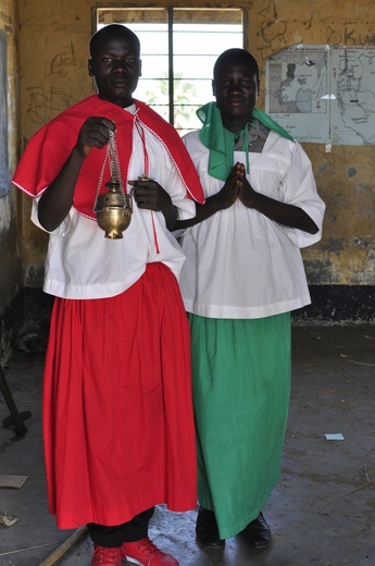 Krzyż i modlitwa pod równikiem