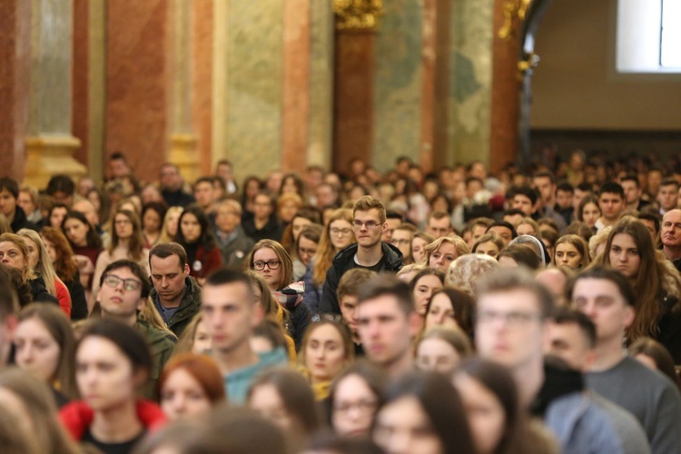 Drugi dzień pielgrzymki maturzystów 