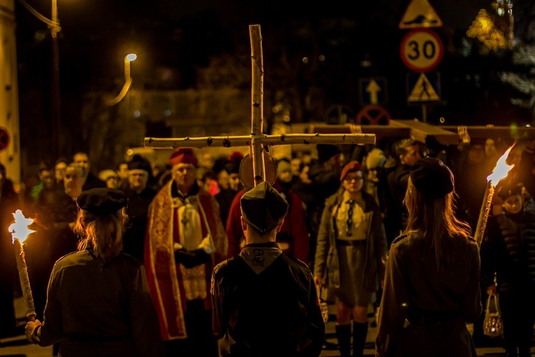 Droga Krzyżowa ulicami Olsztyna