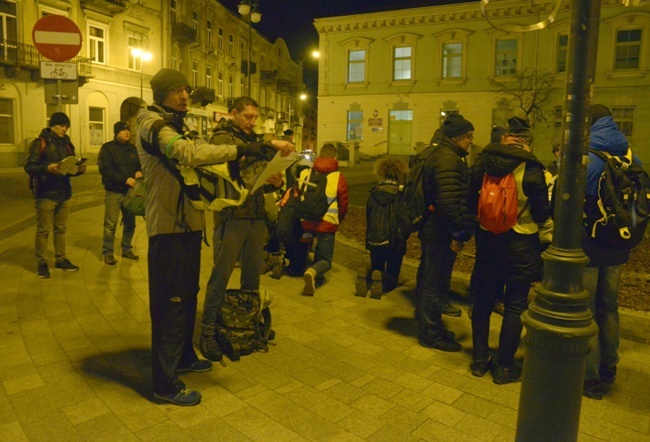 EDK z radomskiej katedry do Skrzyńska