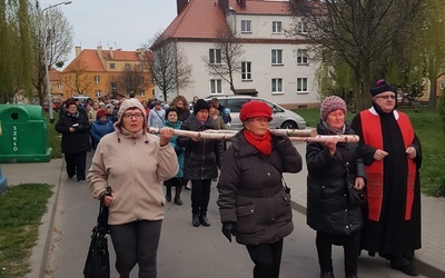 ​​Droga Krzyżowa w Brzegu Dolnym