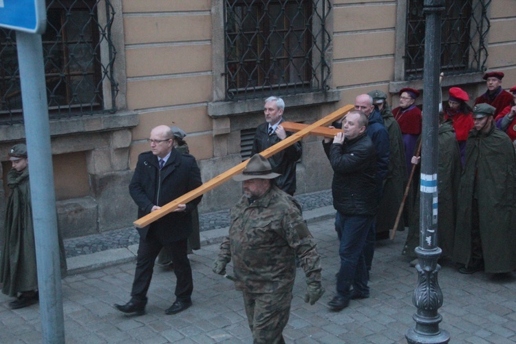 Droga Krzyżowa ulicami Legnicy