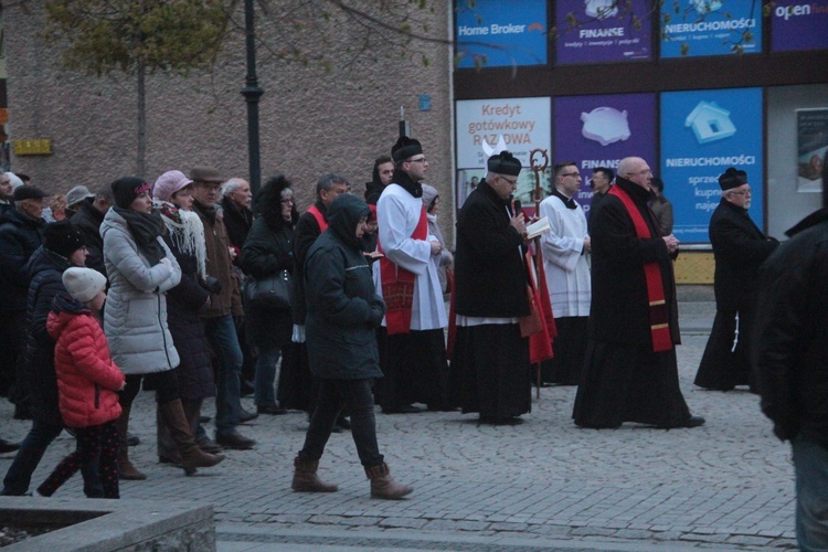 Droga Krzyżowa ulicami Legnicy