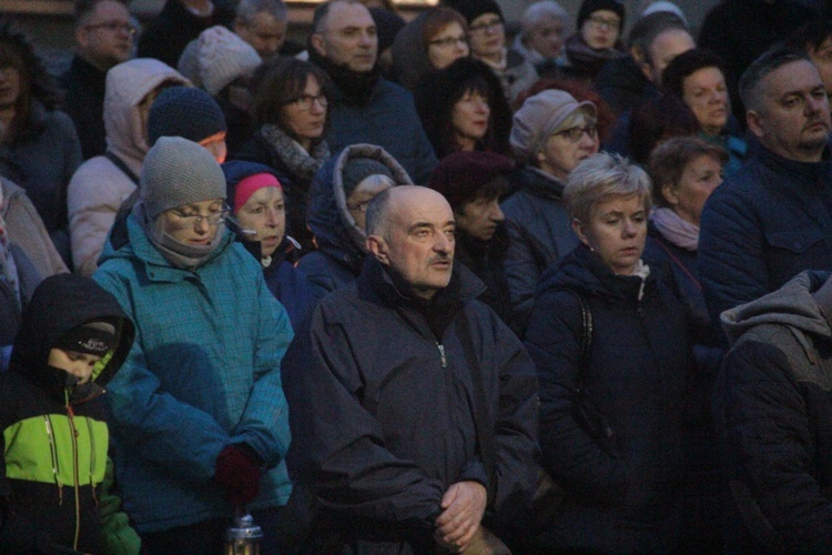 Droga Krzyżowa ulicami Legnicy