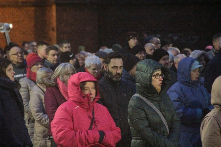 Droga Krzyżowa ulicami Legnicy