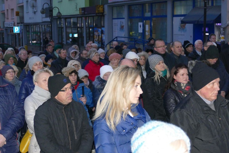 Droga Krzyżowa ulicami miast - Strzegom