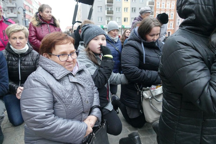 Droga Krzyżowa ulicami miast - Strzegom