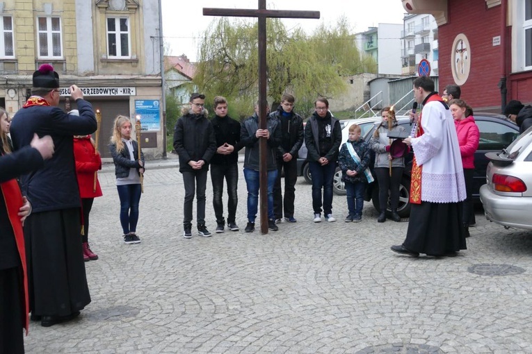 Droga Krzyżowa ulicami miast - Strzegom